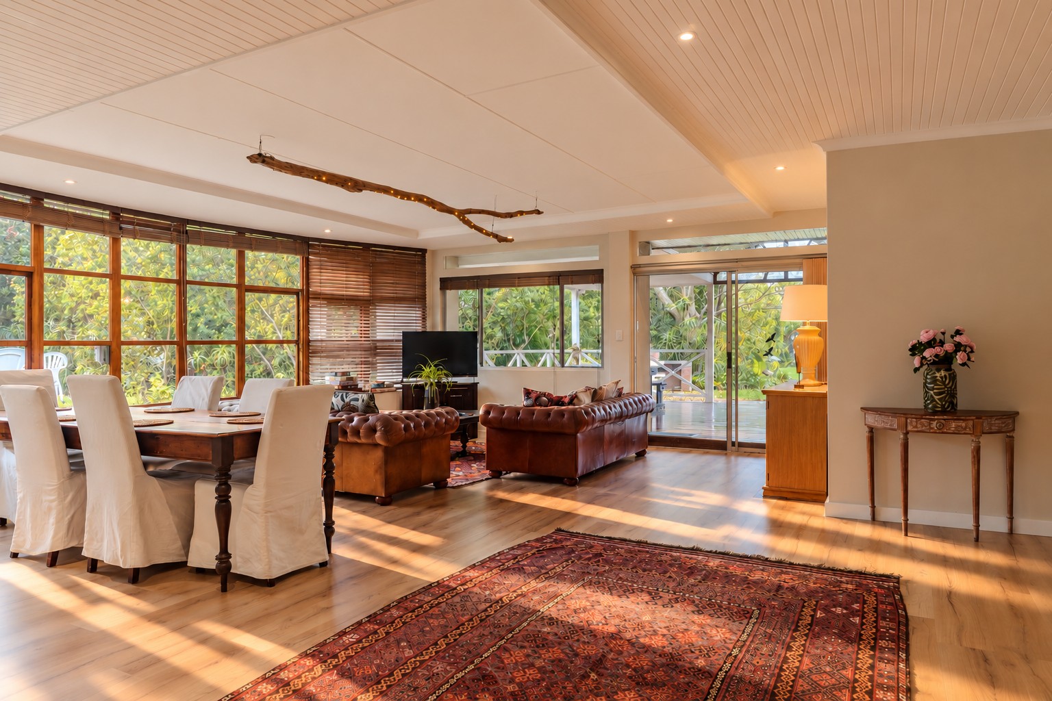 Fish Eagle Chalet interior